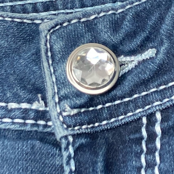D’MODE CLASSIX Rhinestone Bling Low Rise Bootcut Jeans - Size 2 - Picture 5 of 12